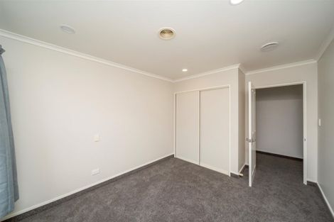 Photo of property in 7 Edna Wills Place, Hawera, 4610