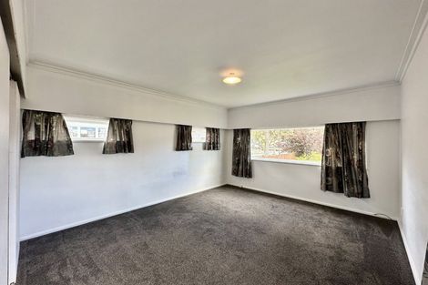 Photo of property in 396 Stokes Valley Road, Stokes Valley, Lower Hutt, 5019
