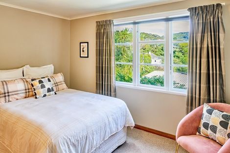 Photo of property in 13 Warwick Street, Wilton, Wellington, 6012