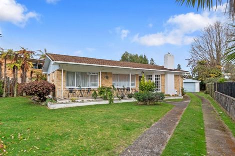Photo of property in 18 Carlton Street, Glenholme, Rotorua, 3010
