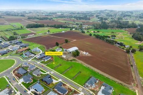 Photo of property in 10 Kerr Crescent, Patumahoe, 2679