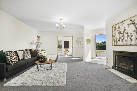 Photo of property in 7 Kenneth Place, Rototuna, Hamilton, 3210