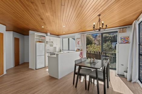Photo of property in 8b Cresta Lane, Frankton, Queenstown, 9300