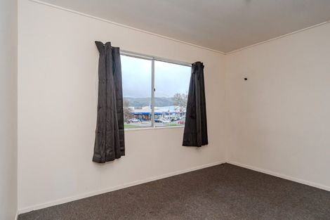 Photo of property in 7/30 Treadwell Street, Naenae, Lower Hutt, 5011