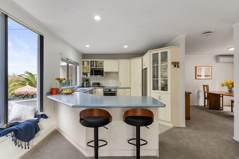 Photo of property in 1/36 Kowhai Road, Campbells Bay, Auckland, 0630