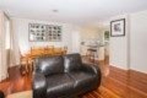 Photo of property in 17 Lysander Crescent, Beach Haven, Auckland, 0626