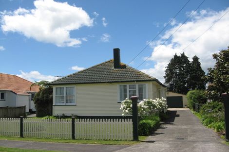 Photo of property in 29 Village Way, Ardmore, Papakura, 2582