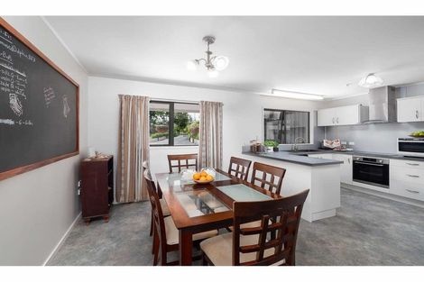 Photo of property in 68 Wiroa Road, Kerikeri, 0293