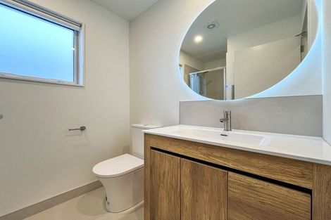 Photo of property in 14/9 Aeroview Drive, Beach Haven, Auckland, 0626