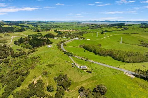 Photo of property in 3050 Kaipara Coast Highway, Glorit, Warkworth, 0984
