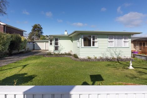 Photo of property in 8 Park Road, West End, Palmerston North, 4412