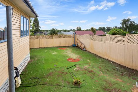 Photo of property in 225 Whitaker Street, Te Aroha, 3320