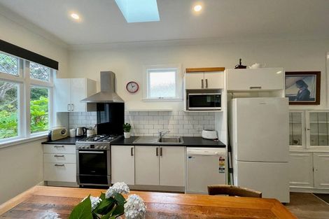 Photo of property in 27 Taft Street, Brooklyn, Wellington, 6021