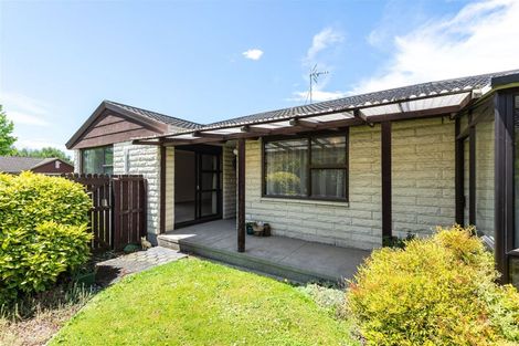 Photo of property in 17 Wakelin Place, Redwood, Christchurch, 8051