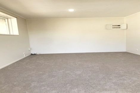Photo of property in 7 Bentley Avenue, Glenfield, Auckland, 0629