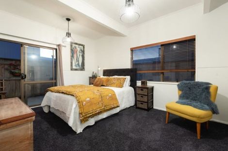 Photo of property in 4 Oceanbeach Road, Mount Maunganui, 3116