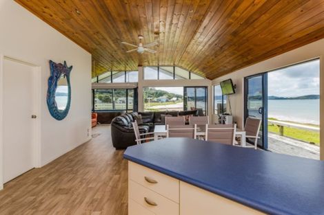 Photo of property in 1 Taiwa Road, Oakura, Hikurangi, 0184