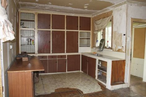 Photo of property in 17 Settlement Road, Papatotara, Tuatapere, 9691