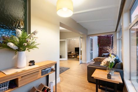 Photo of property in 6 Drivers Road, Maori Hill, Dunedin, 9010