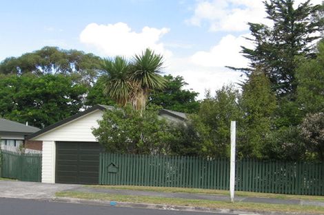 Photo of property in 103 West Harbour Drive, West Harbour, Auckland, 0618