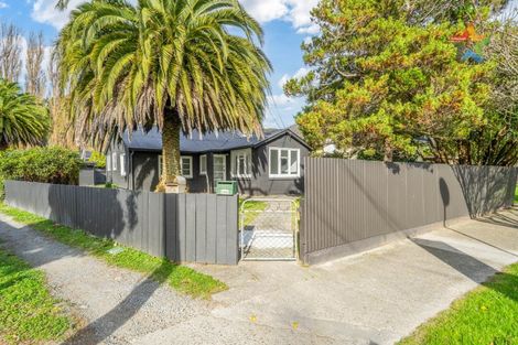 Photo of property in 177 Stokes Valley Road, Stokes Valley, Lower Hutt, 5019