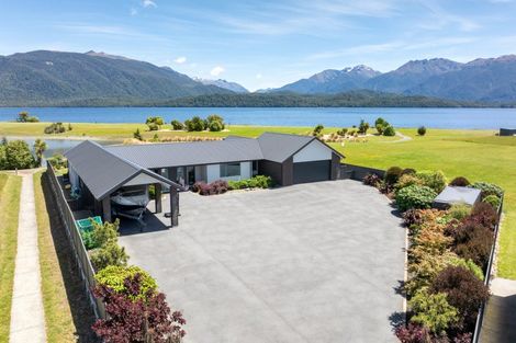 Photo of property in 21 Red Deer Place, Te Anau, 9600