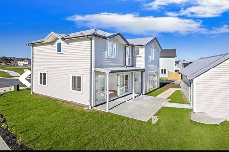 Photo of property in 26 Warbler Crescent, Papakura, 2110