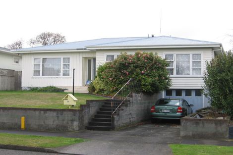 Photo of property in 6 Swansea Street, Hokowhitu, Palmerston North, 4410