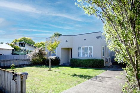 Photo of property in 902 Queen Street East, Parkvale, Hastings, 4122
