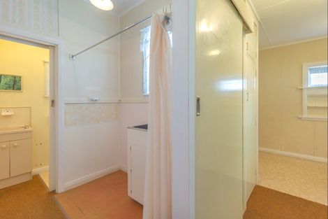 Photo of property in 27 Essex Street, Levin, 5510