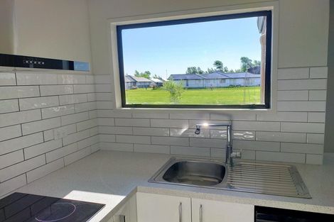 Photo of property in 2/40 Sabys Road, Halswell, Christchurch, 8025