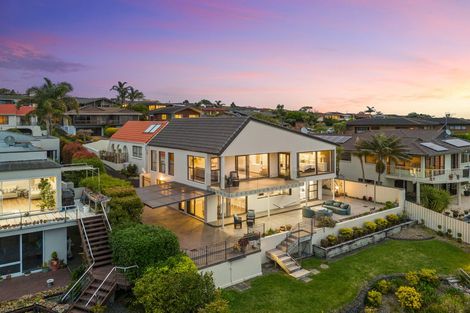 Photo of property in 2/10 Lilford Place, Half Moon Bay, Auckland, 2012
