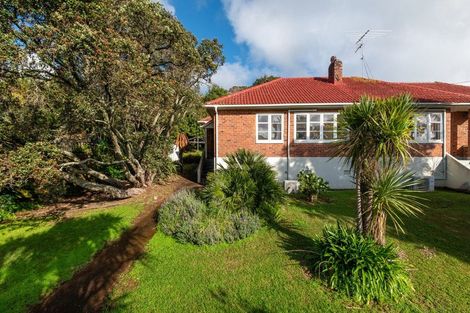 Photo of property in 9d Kerr Street, Devonport, Auckland, 0624