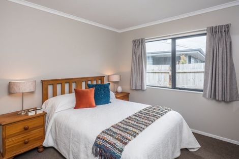 Photo of property in 51 Hillcrest Road, Raumati Beach, Paraparaumu, 5032