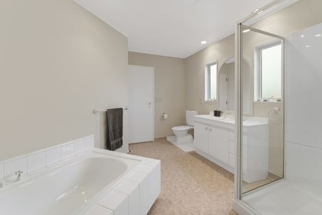 Photo of property in 10 Beach Haven Place, Paraparaumu Beach, Paraparaumu, 5032