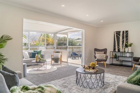 Photo of property in 5a Totara Park Road, Clouston Park, Upper Hutt, 5018