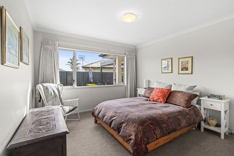 Photo of property in 19 Pania Place, Poraiti, Napier, 4112