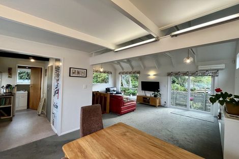 Photo of property in 35b Amapur Drive, Khandallah, Wellington, 6035