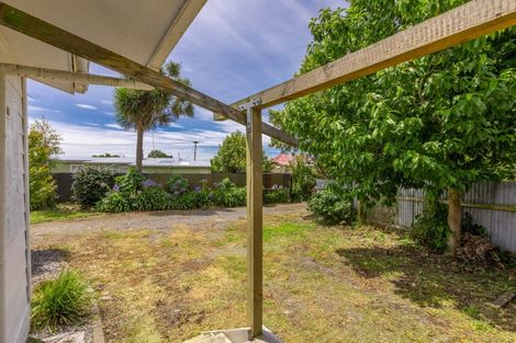 Photo of property in 9 Guy Street, Waipawa, 4210