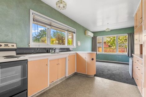 Photo of property in 28 Curletts Road, Sockburn, Christchurch, 8042