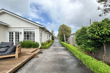 Photo of property in 38 Alpha Avenue, Strowan, Christchurch, 8052