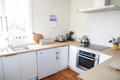 Photo of property in 16 Allard Street, Edgeware, Christchurch, 8013