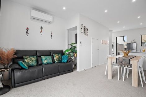 Photo of property in 96e Walmsley Road, Favona, Auckland, 2024