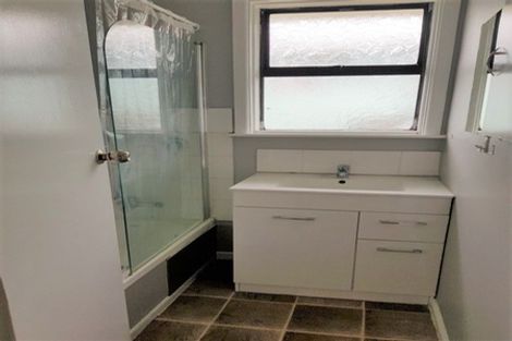 Photo of property in 9 Bellona Place, Cannons Creek, Porirua, 5024