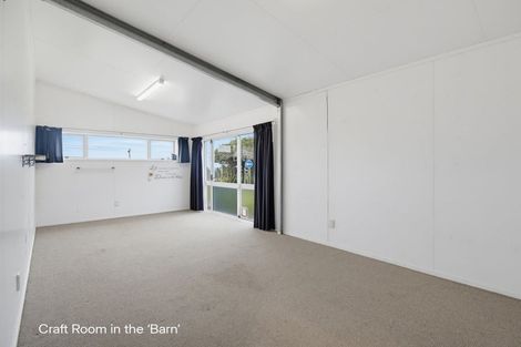 Photo of property in 265 Wilson Road, South Head, Helensville, 0874