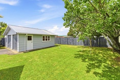 Photo of property in 52 Acacia Street, Kelvin Grove, Palmerston North, 4414