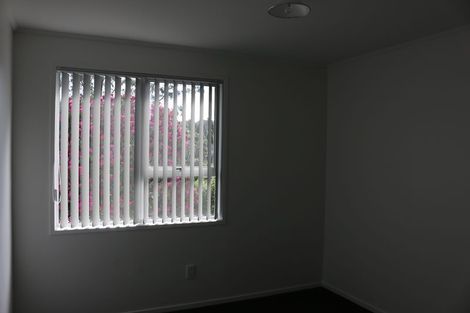 Photo of property in 117 Riverpark Crescent, Henderson, Auckland, 0610