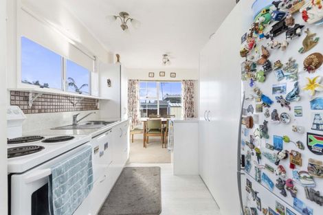 Photo of property in 80 Tuhikaramea Road, Dinsdale, Hamilton, 3204