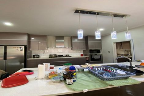 Photo of property in 22 Carlos Drive, Flat Bush, Auckland, 2016