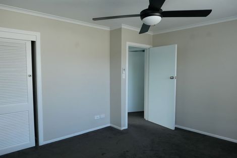Photo of property in 4 Tawa Street, Waikanae, 5036